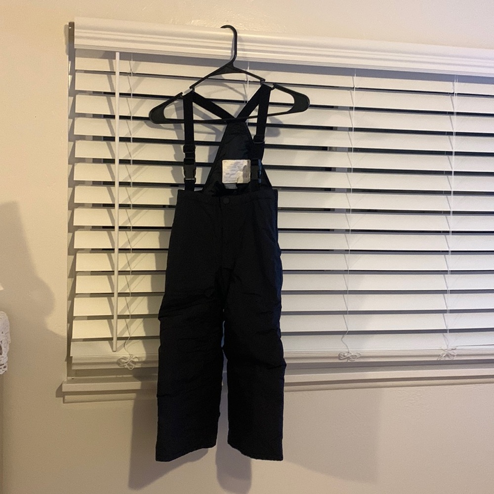 Kids sky Pants l-Grow Extended Wear Feature